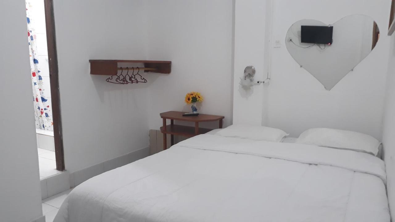 Hostal Marysol Puerto Ayora  Esterno foto
